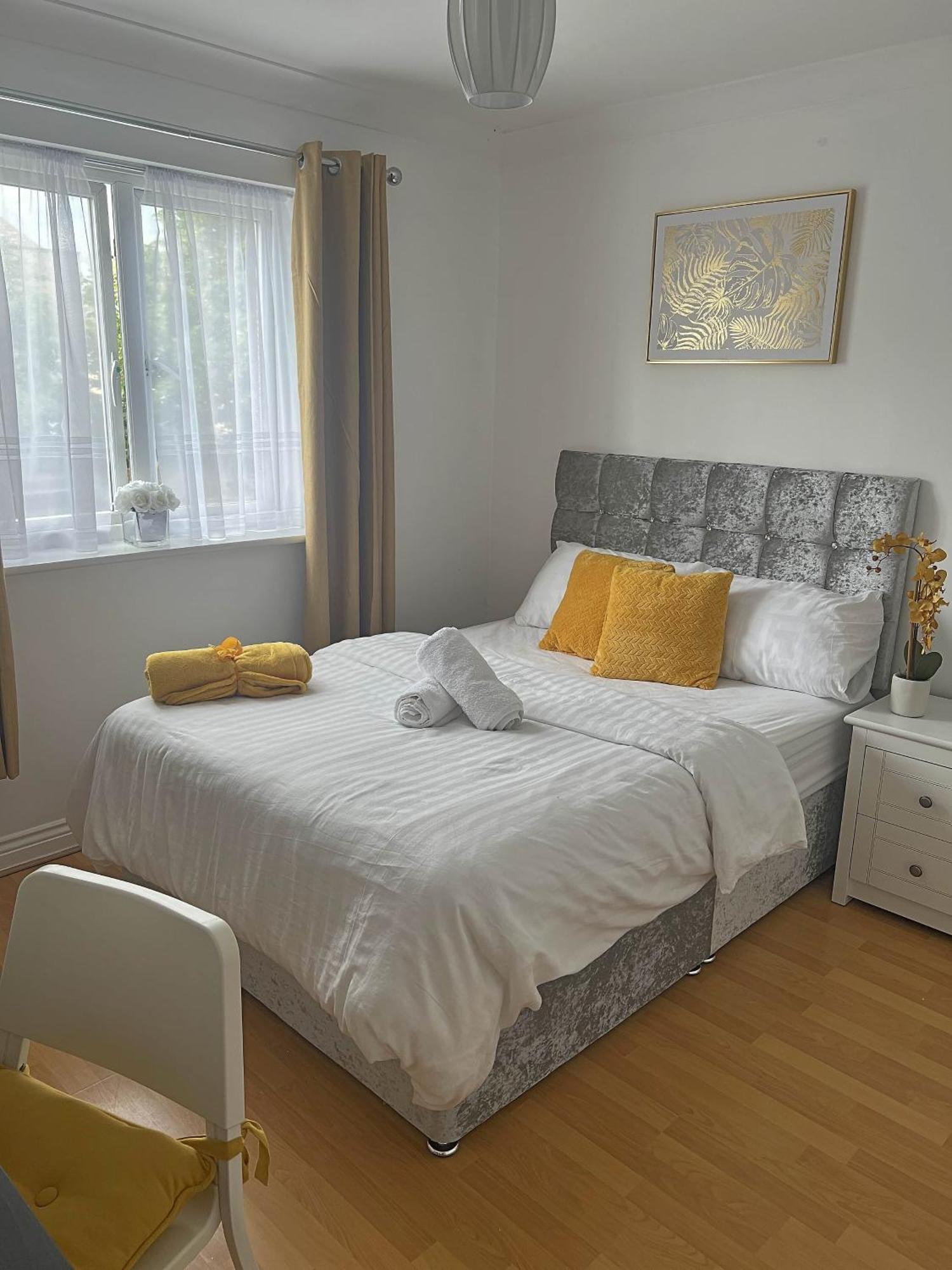 קולצ'סטר Luxury Rooms And An En-Suite Room With Free Wi-Fi Clarendon Way מראה חיצוני תמונה